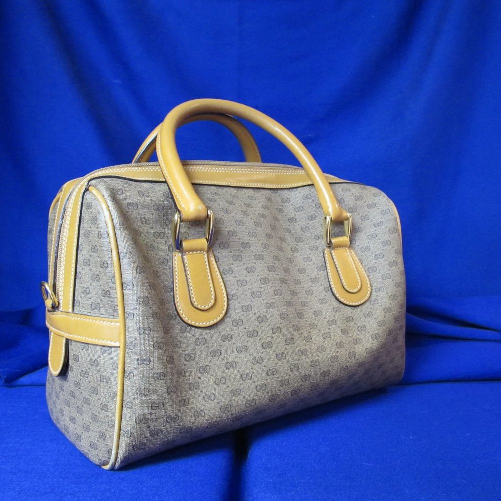 Gucci hand bag